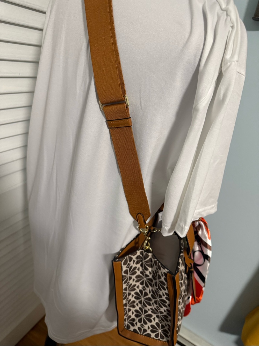 kate spade Brown Floral Canvas Tote with Pink & Olive Center Stripe and Tan Trim - Picture 10 of 14